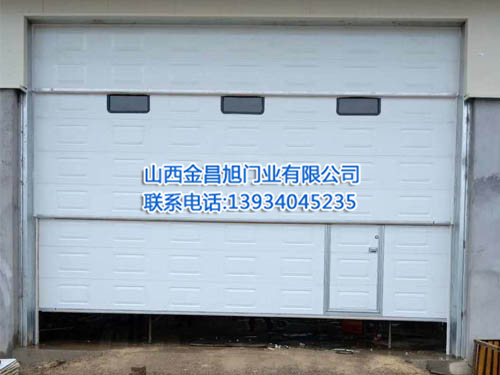 多段提升门